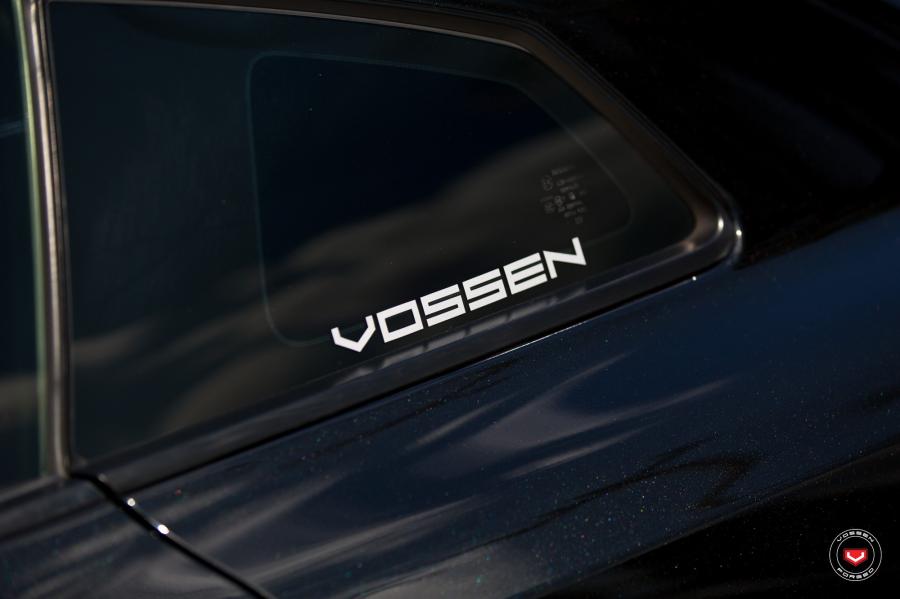 Логотип Nissan GT-R on Vossen Wheels (CG-202) 2017 года  (фото 21 из 51)